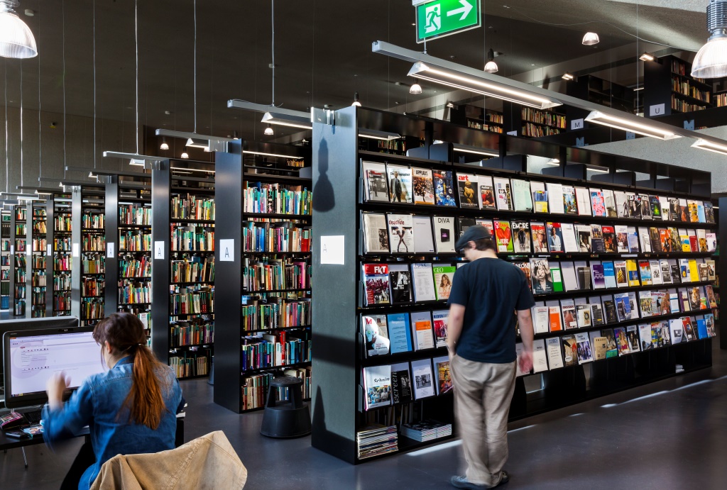 Bibliotheken in München: HFF München