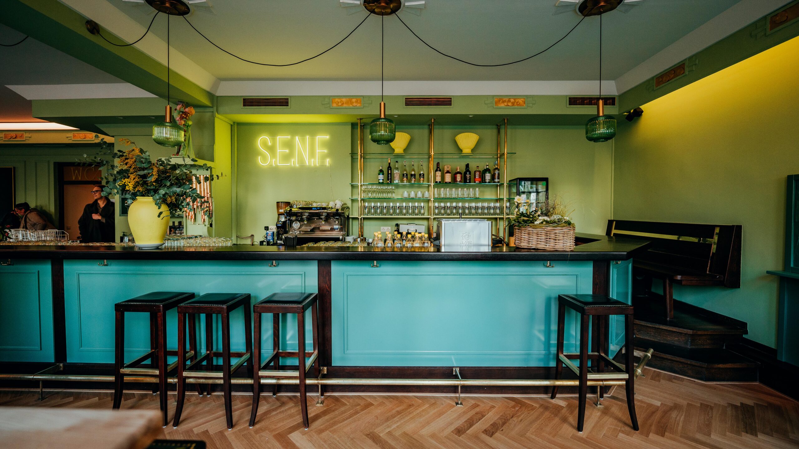 Restaurant Bar Cafe Neueroeffnung Muenchen: Wirtshaus fesch